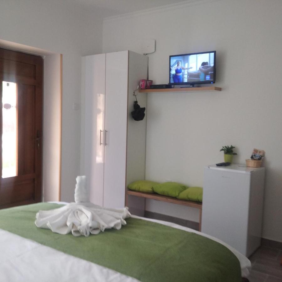 Kaptárkő Apartmanház Demjén Exterior foto