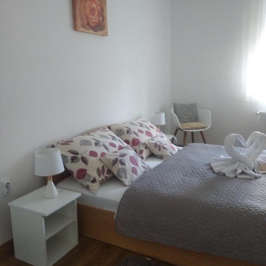 Kaptárkő Apartmanház Demjén Exterior foto