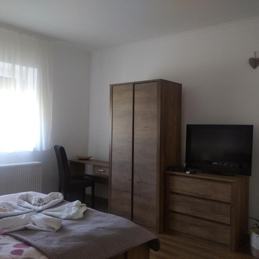 Kaptárkő Apartmanház Demjén Exterior foto