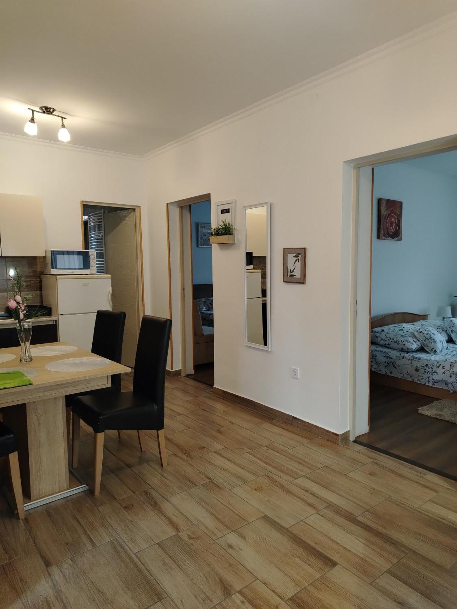 Kaptárkő Apartmanház Demjén Exterior foto